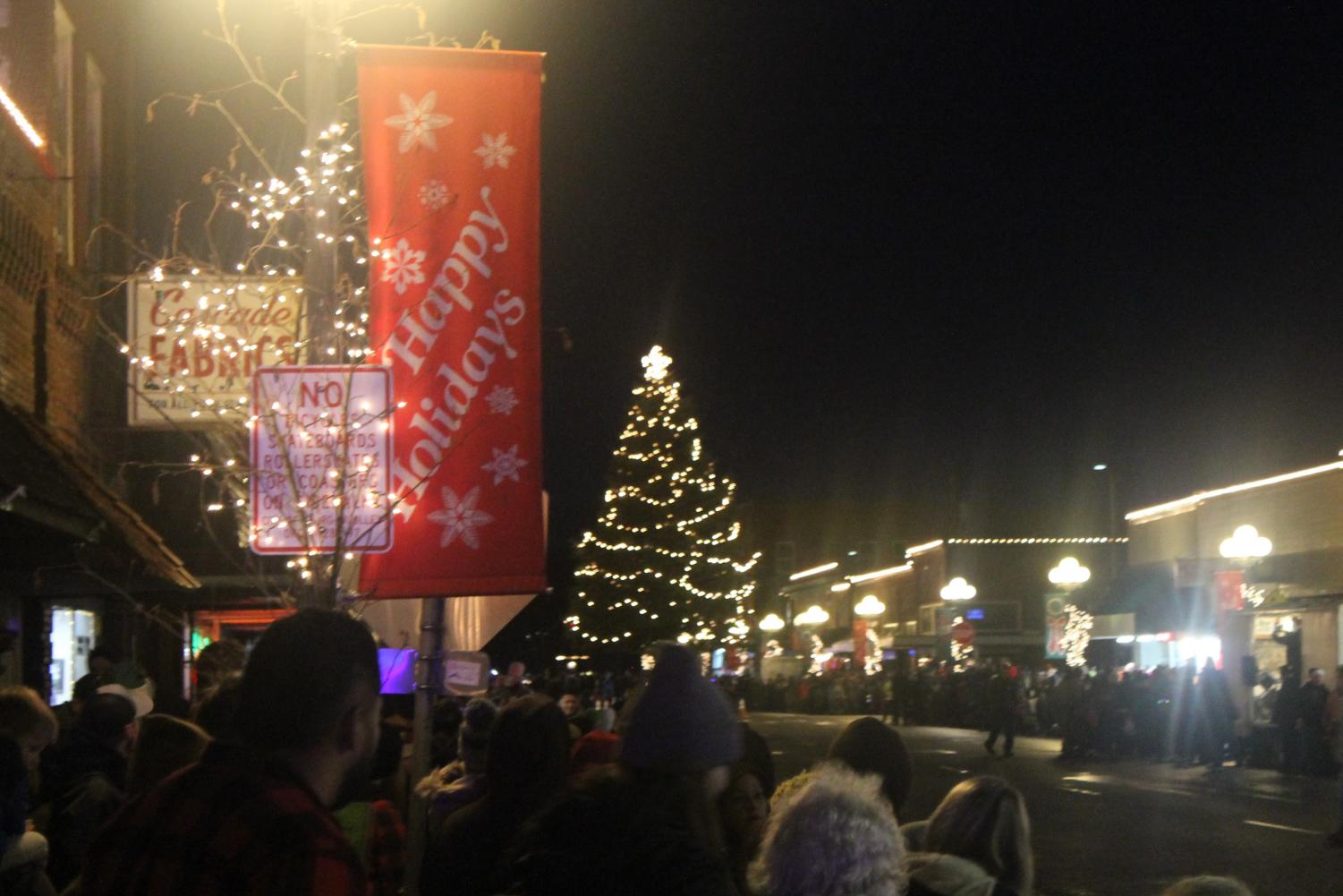 Sedro-Woolley Annual Festivities Kick Off Holiday Season – The Cub