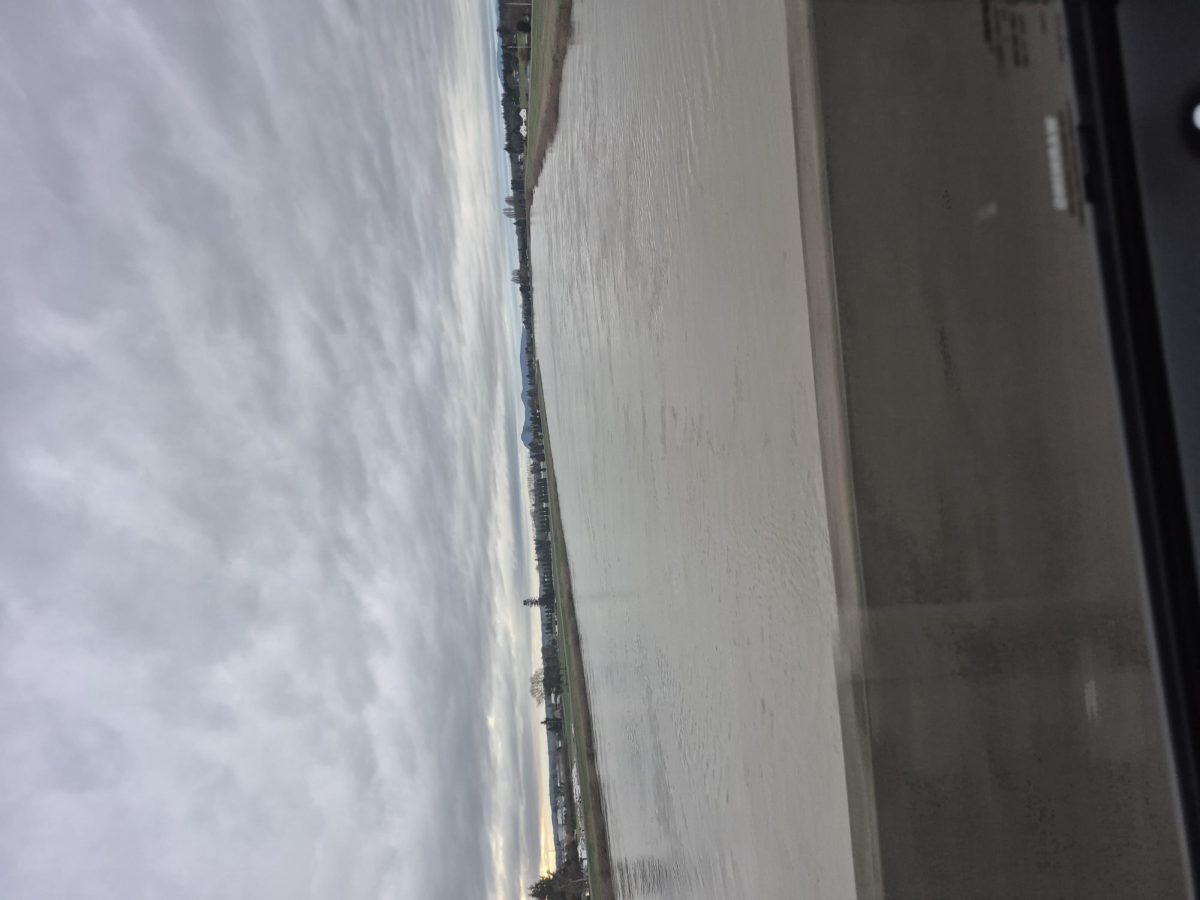 On the bridge between Mount Vernon and Burlington on 12/14/25